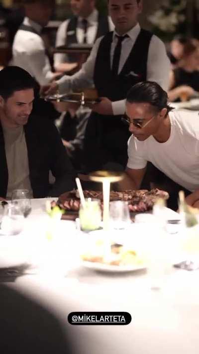 The Boss living it up in Dubai