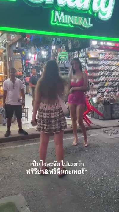 Woman harasses and assaults night worker before getting a taste of mob justice in Thailand