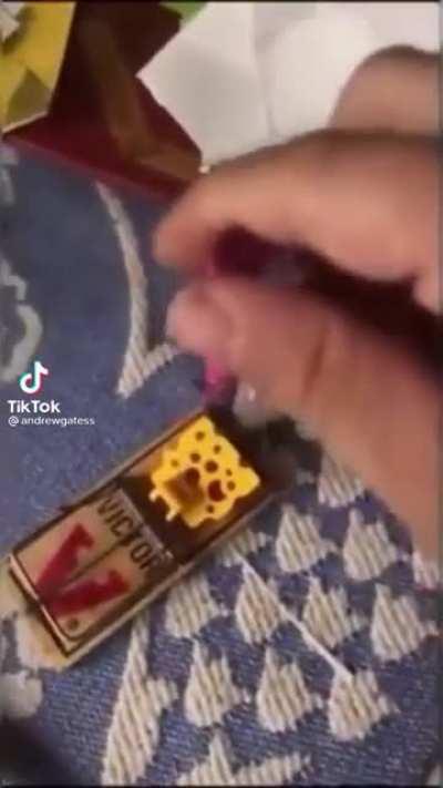 ¿Y es pendejo? - Pues: