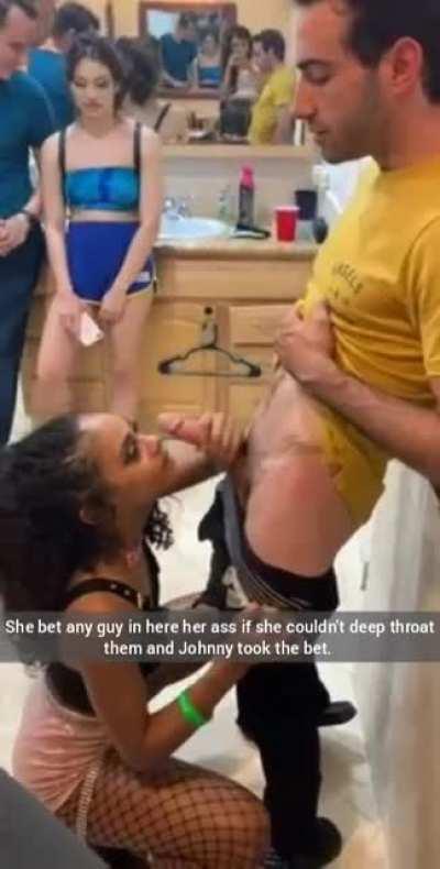 [reddit] wish my girl sucked hung dick in the open like this at parties