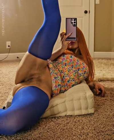 Stretches with no panties is how I like to start my week.