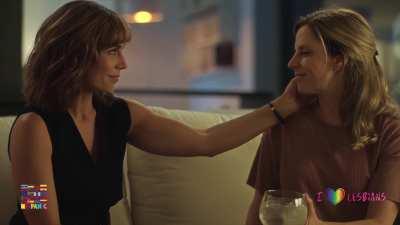 Hispanic Women: Itziar Atienza & Maria Molins - 