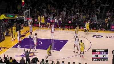 [Highlight] 19 Year Old Jabari Smith Jr. cannot stop 38 year old Lebron James as he gets bullied to the rim coast to coast