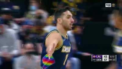 [Highlight] Russell Westbrook missed two layups in back to back possessions.