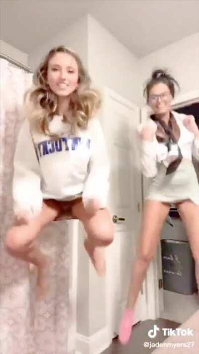 Nice just gonna leave this pussy slip here 😋 @jadenmyers27 (still live)