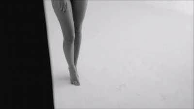 Emily Ratajkowski's Body Is Amazing