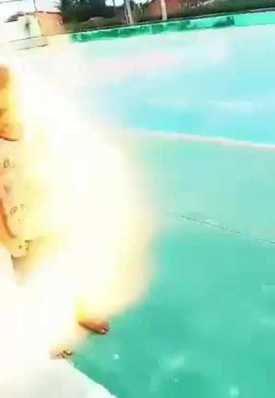 These lil niggas going at it