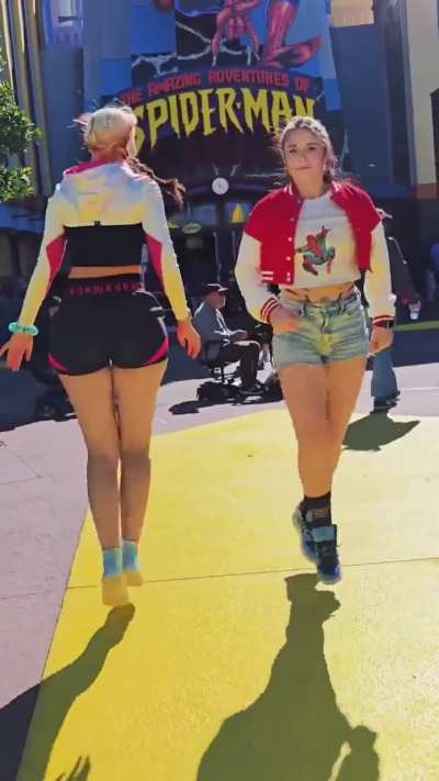 Universal throwback. Such a great casual look.