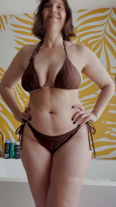 Big sale on my subscription right now, are you ready to see more? Link in comments...