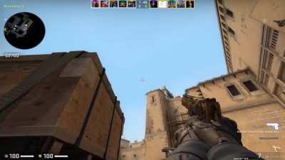 I thought the smoke did 100+ damage, but no