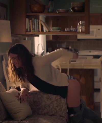 Kathryn hahn spanks herself