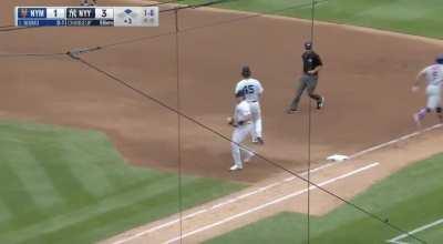 [Highlight] Brandon Nimmo called out on replay even though he was very clearly safe