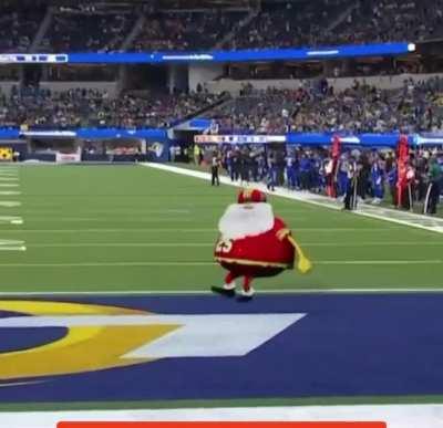 Seahawks fans watching the Rams-Broncos game