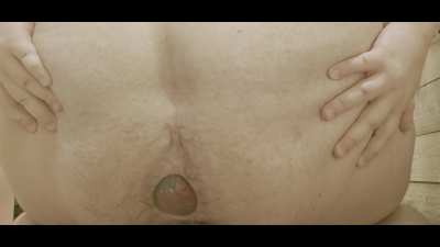 i love feeling my hole gape open after pushing out a huge egg!!!