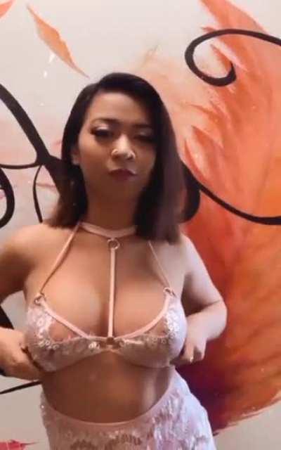 Vialoraine from Cafe Lu