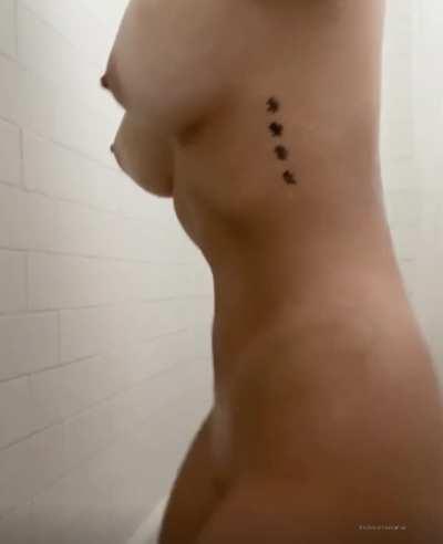 my japanese curves are always ready to give or receive pleasure