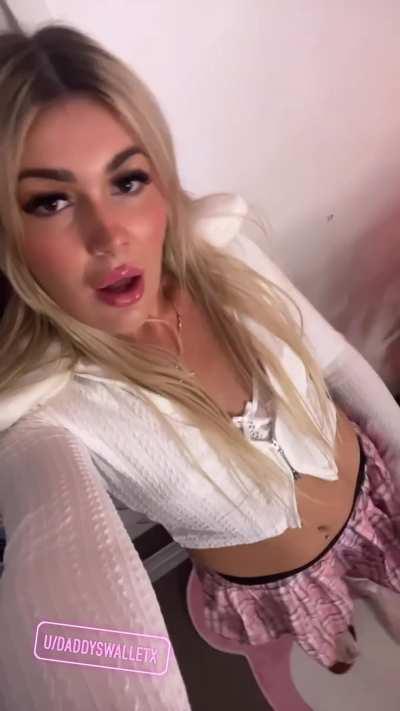 Have u ever sucked a girlâs dick before?