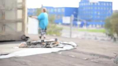 Куда ты её посадил?