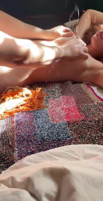 I just can’t believe how much milk I can spray without ever being pregnant 🍼