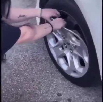 Making a Tutorial Vid for Something You Know Nothing About