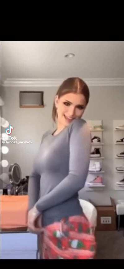 Your gf brooke monk showing you her recoil that her bull sees daily ontop of him