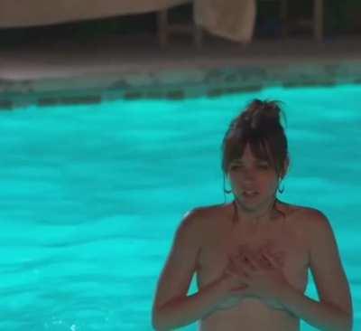 Ana in The Night Clerk