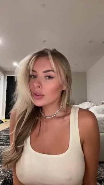 Corinna Kopf (@corinnakopf)