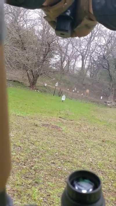 Handgun reps people.