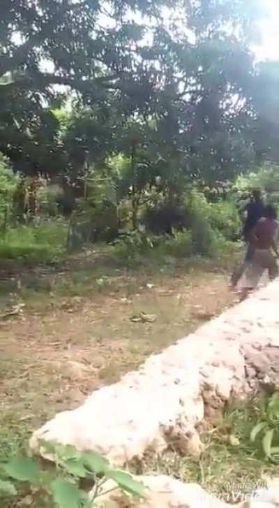 WCGW trusting your friends