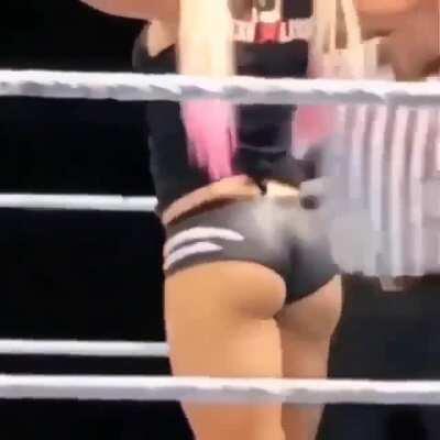 Never gets old amirite?