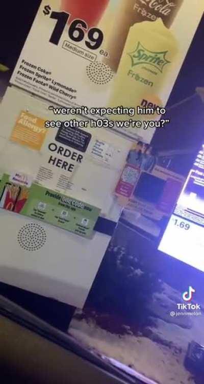 r/LesbianInsectBrothel