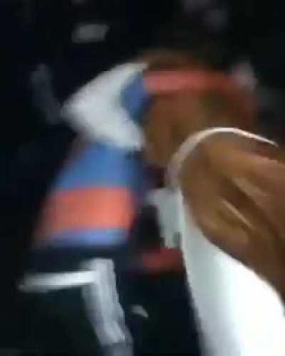 Jesús vs spiderman con música de linkin park de fondo