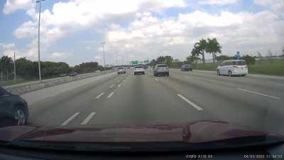 [USA] Challenger on the Turnpike Didn't notice the cop near me while being an idiot