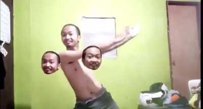 This trippy video I saw on Twitter