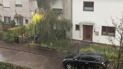 A thunderstormy afternoon - sound on! ⛈😌⛈