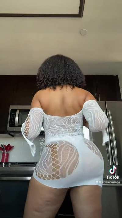 Kr!stiana King 🇬🇭🇺🇸 (Not OC)