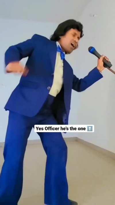 Baccha Chor Gang ka Sartaj 😨👇🏻 contact for reward. His name is Mr.Babu Singh and he is owner of Baby Dance Academy. I am undercover Cid officer Rob Chaurasiya this side, thanks for help 😁