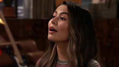 Miranda Cosgrove opens her mouth to get some cum in it