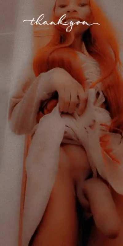 I like to see the look on a man's face when he sees me naked for the first time haha instantly wants to submit but tries to fight the urge at first. (not hard)