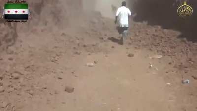 Group of FSA fighters narrowly avoids getting hit by an incoming SyAAF airstrike on their position - 2015