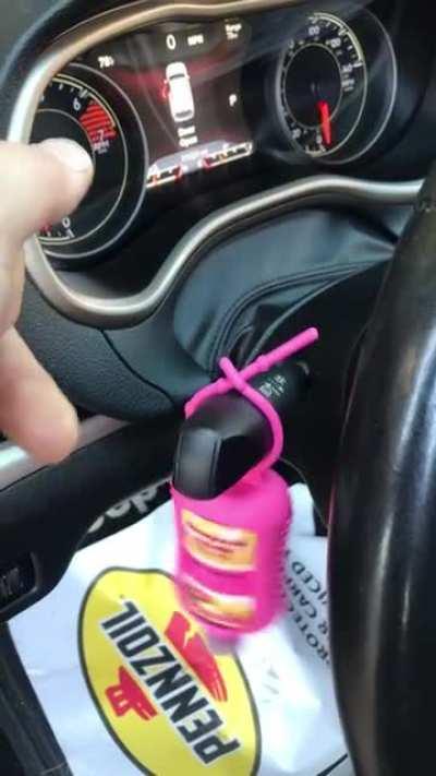 Customer stated, her turn signal is broke (xpost from r/justrolledintotheshop)