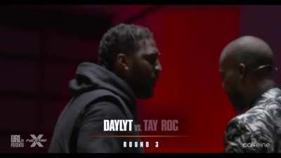 Is Swamp stealing? (daylyt & chess lines)