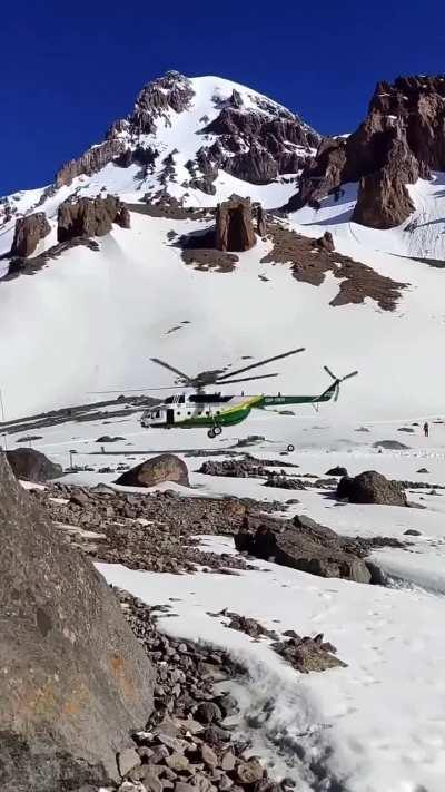 High altitude landing attempt at 3700m. Mountain Kazbek, Georgia.