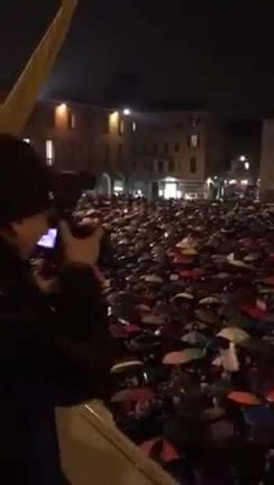 The tunes of anti fascists. - Italy 2019