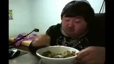 الكوري انهبل هههههه