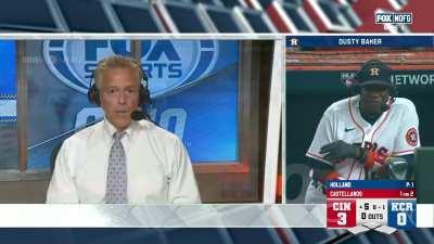 [Highlight] I made a video of Dusty Baker reacting to the Castellanos home run.