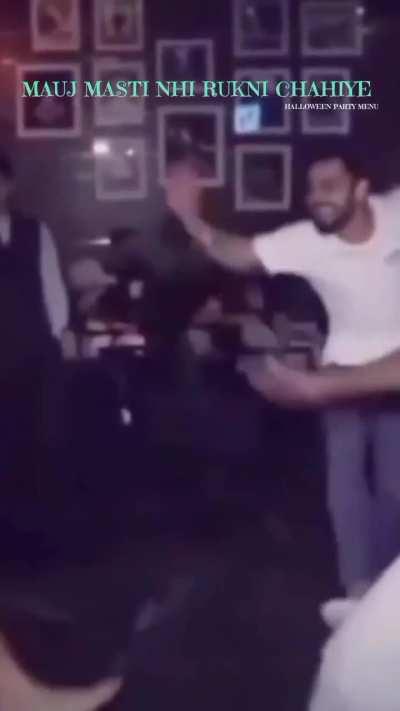 Koach's (आनन्दितः) Dance!!