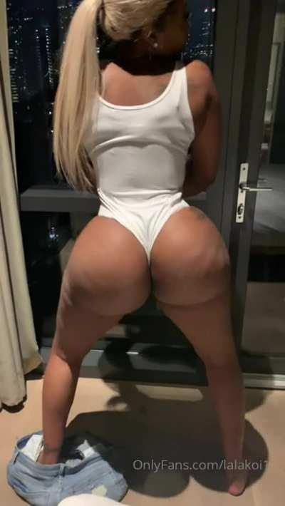 You like ass or naw? more big butts in sub