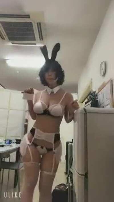 Asian QT in white bunny lingerie