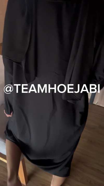 do u want to see what's under my abaya ?
 here habibi u can watch is this halal ?
episode 30
🍑🙈  all my content  in 1 folder for $80 available here ✅  